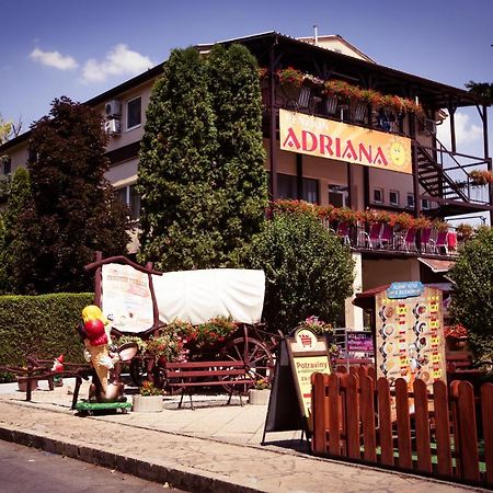 Penzion Adriana Patince Buitenkant foto